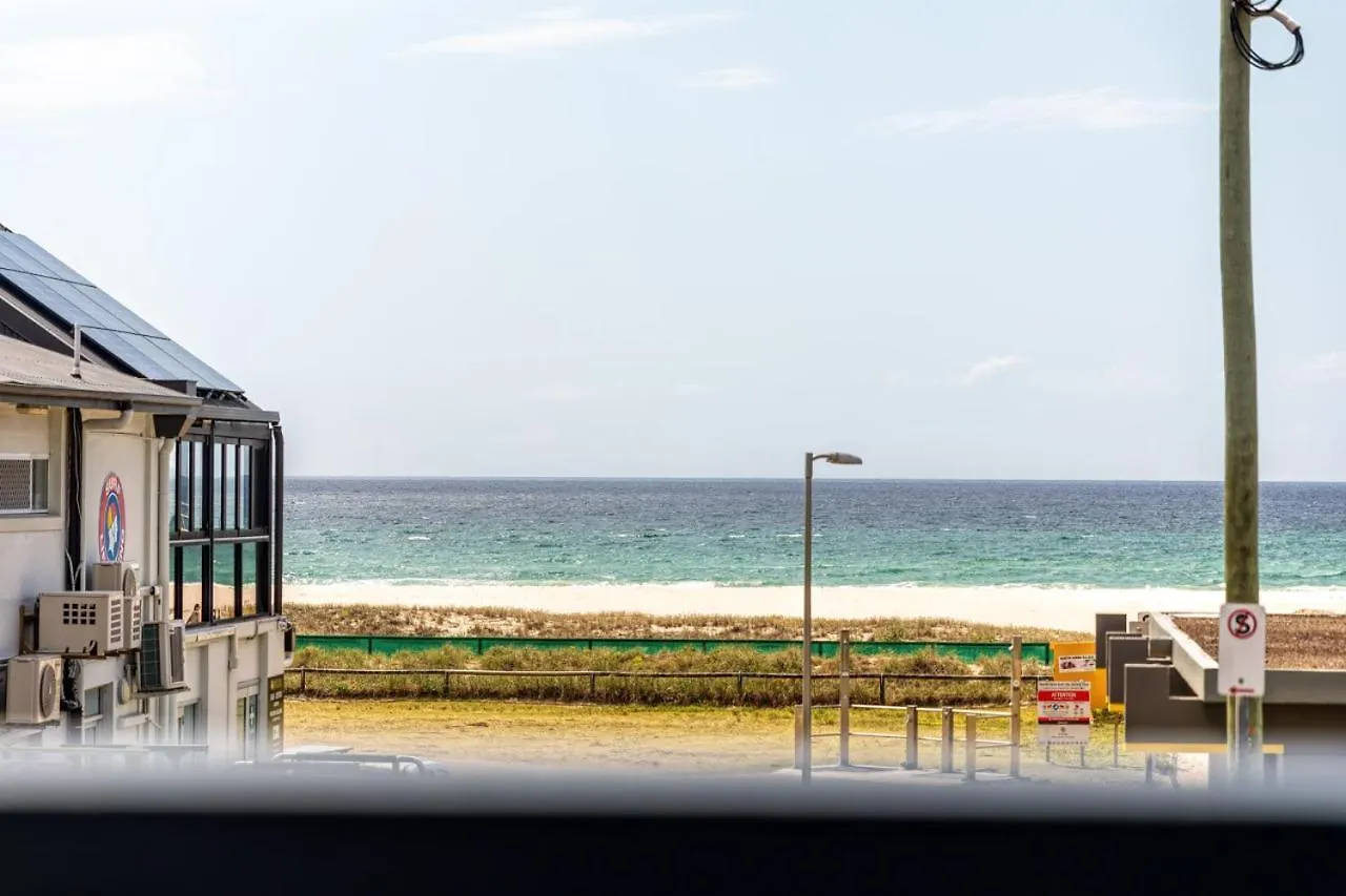Bilinga Beachfront House Gold Coast 0*,
