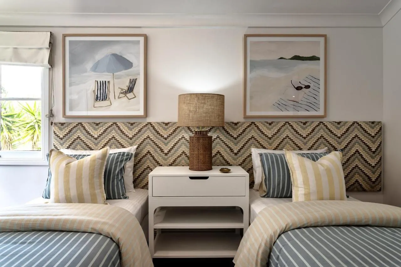 Bilinga Beachfront House Gold Coast 0*,  Australia