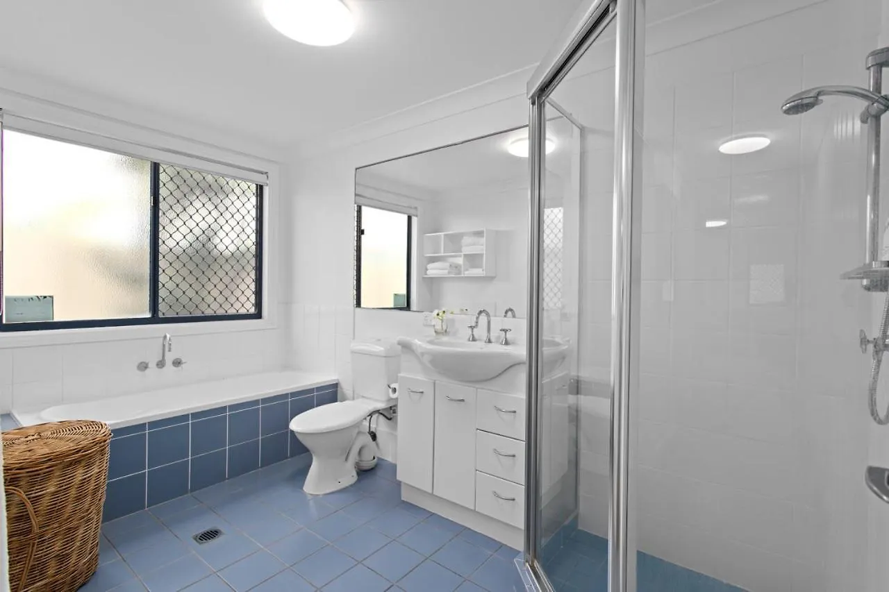 Bilinga Beachfront House Gold Coast 0*,  Australia